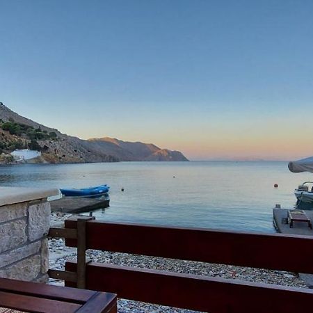 Symi . Villa Calme ภายนอก รูปภาพ