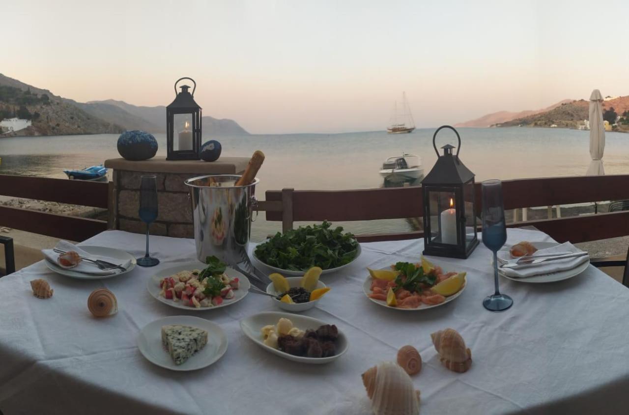 Symi . Villa Calme ภายนอก รูปภาพ