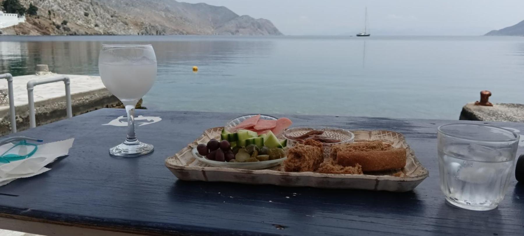 Symi . Villa Calme ภายนอก รูปภาพ
